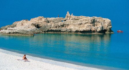 Turismo di ritorno. Presentazione, alla Provincia di Vibo, del progetto “Calabria, terra dei padri”
