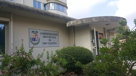 Provincia di Vibo. Conferite le PO alle Macrostrutture “Affari Finanziari”, “Viabilità” ed “Edilizia Scolastica”