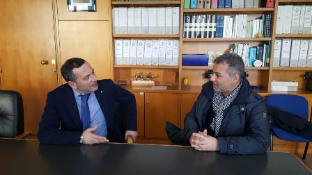 Diritto alla salute. Il presidente Solano, nel corso dell’Assemblea dei sindaci, denuncia «il colpevole ritardo della politica» Diritto alla salute. Il presidente Solano, nel corso dell’Assemblea dei sindaci, denuncia «il colpevole ritardo della politica»