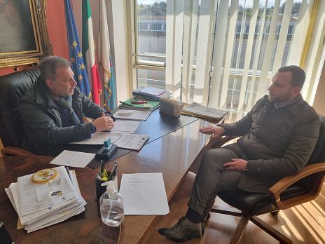 La Provincia di Vibo definisce l'iter amministrativo per la gestione dei sinistri e indice una selezione pubblica per il tirocinio di due giovani praticanti avvocato La Provincia di Vibo definisce l'iter amministrativo per la gestione dei sinistri e indice una selezione pubblica per il tirocinio di due giovani praticanti avvocato