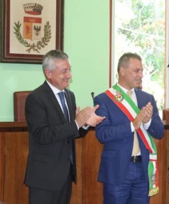 Ripristino della strada franata a San Calogero. Il prefetto Zito istituisce un tavolo tecnico Ripristino della strada franata a San Calogero. Il prefetto Zito istituisce un tavolo tecnico