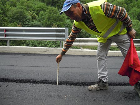 Sicurezza strade provinciali. È in fase attuativa il Piano di interventi di manutenzione della rete viaria